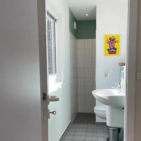 Semesterbostad Schwarz-priegnitz 9002 - *